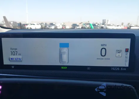 2023 Ford Mustang Mach-E California Route 1 z USA, uszkodzony, nr VIN 3FMTK2SU2PMB00414